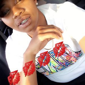 Meet your Posher, Deneen